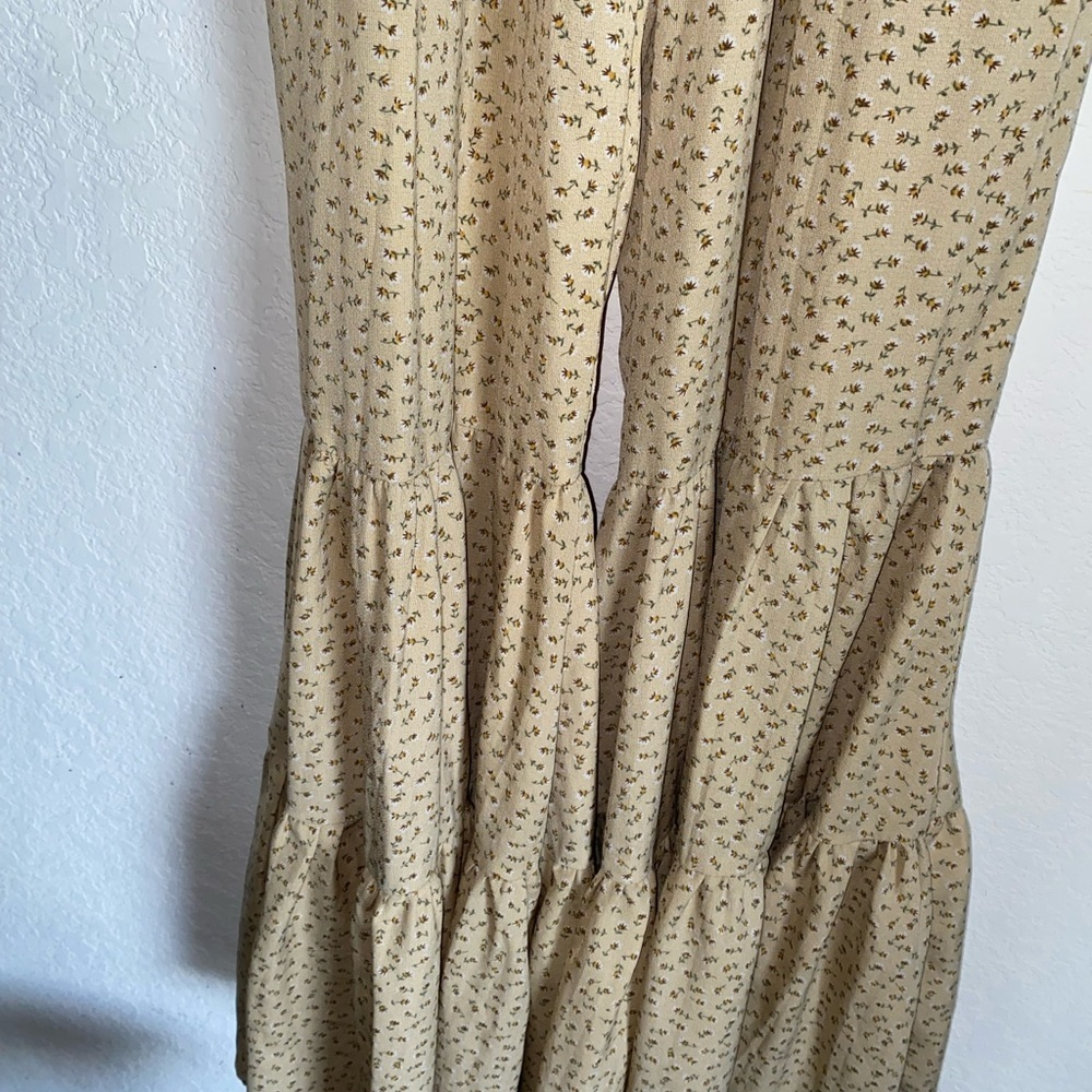 Storia Smocked Boho Hippie Ruffle-Hem Bell Bottom Floral Jumpsuit Mustard M - Picture 10 of 16